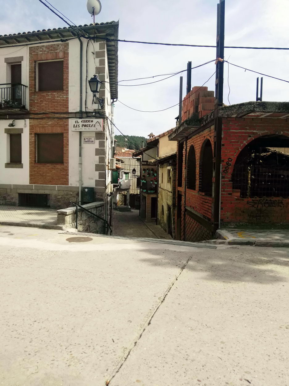 foto IMG_20180511_172715.jpg de 20180511 Total Human & Nature 2018 llegada